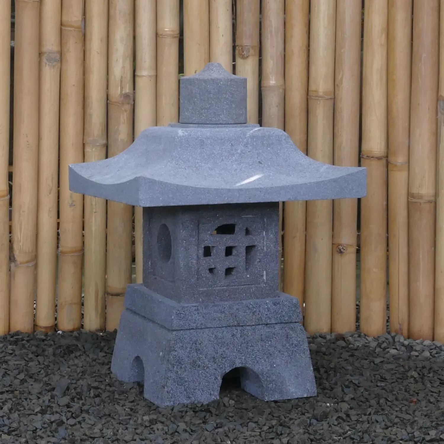  Product image 2 of the product “Japanese style Garden Lantern, made from Andesit Stone. Multipart. 55 cm Height, Roof is 40 cm width. ”